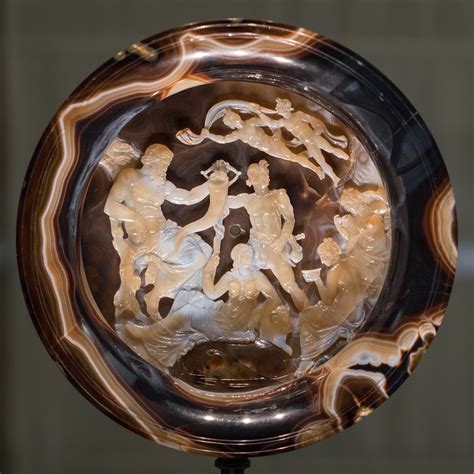 tazza farnese prada|Alumna Traces History of Bowl Belonging to Cleopatra Through .